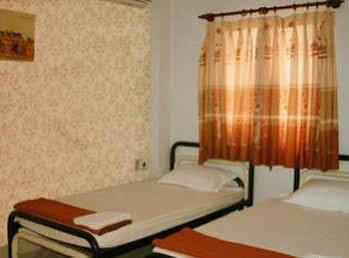 Khoi Hostel *